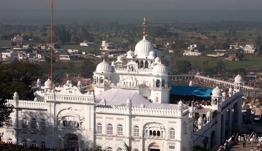 Gurudwara Anandpur Sahib — view 2